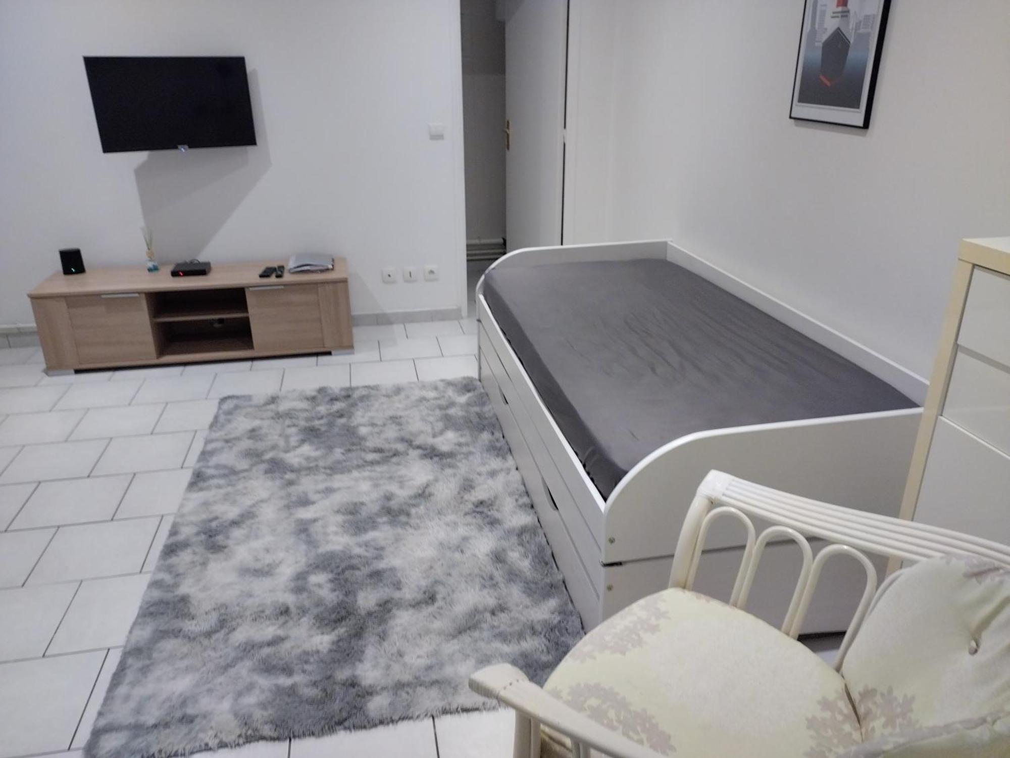 Charmant Studio Canape Lit Netflix Prime Video Dazn Wifi Le Havre Extérieur photo